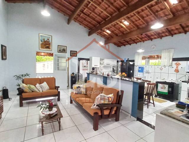 #137 - Casa em condomínio para Venda em Ibiúna - SP